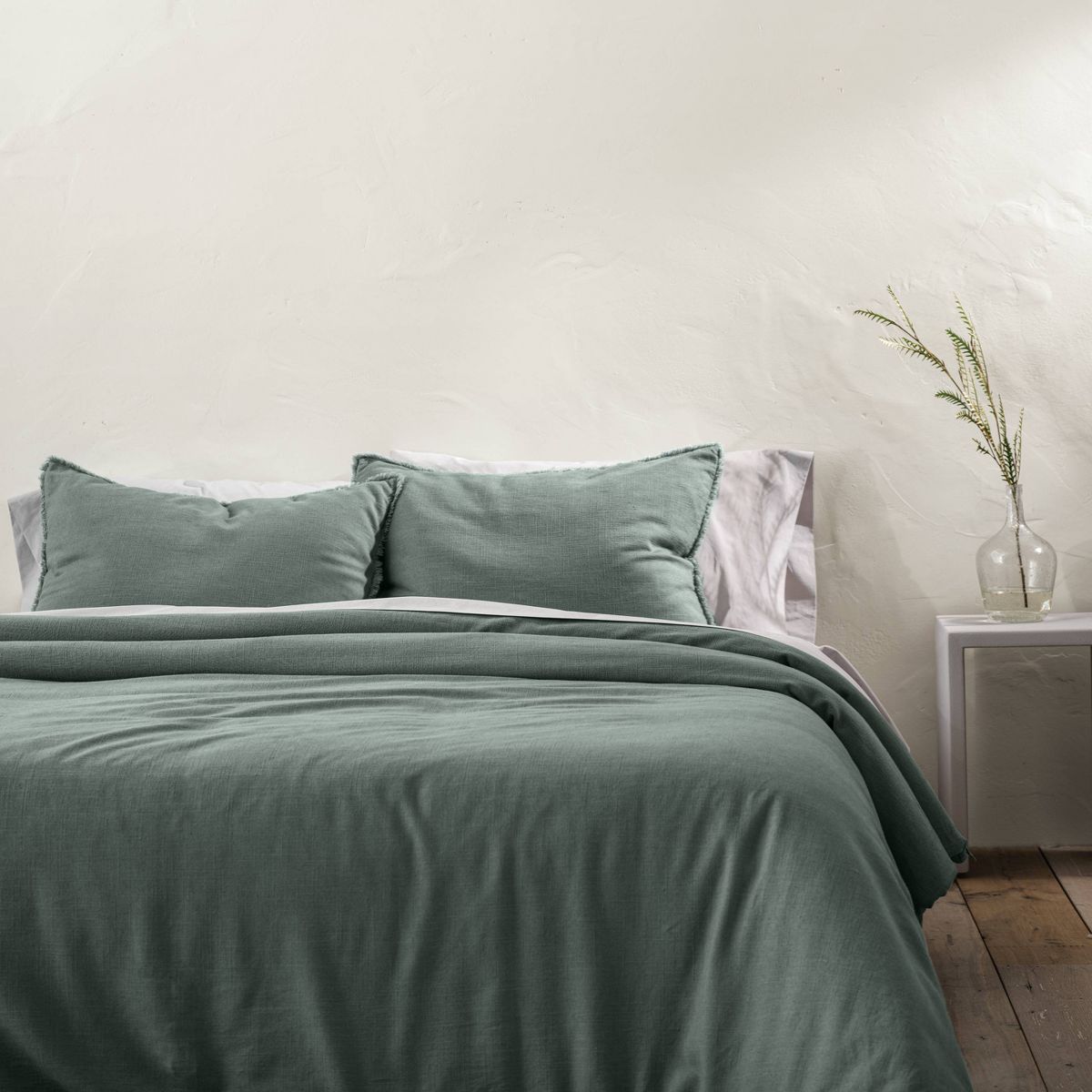 Full/Queen CASALUNA Duvet Set deals